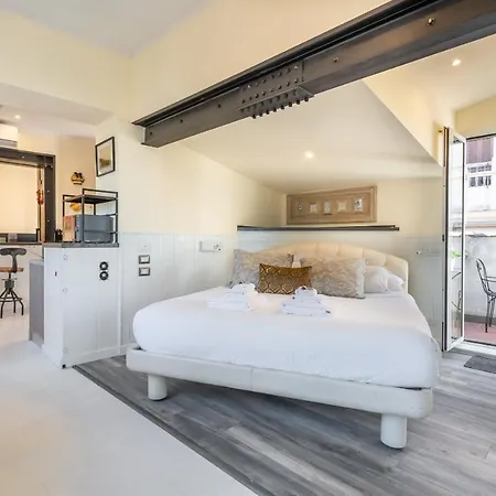 The B Rooftop Apartamento *